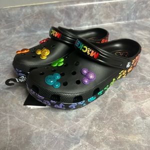 CROCS Classic DISNEY Mickey Mouse Rainbow Pride Celebration Clog Men’s size 9